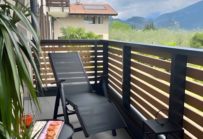 Ferienwohnung Neubau mit Balkon und Klimaaanlage – Foto 2