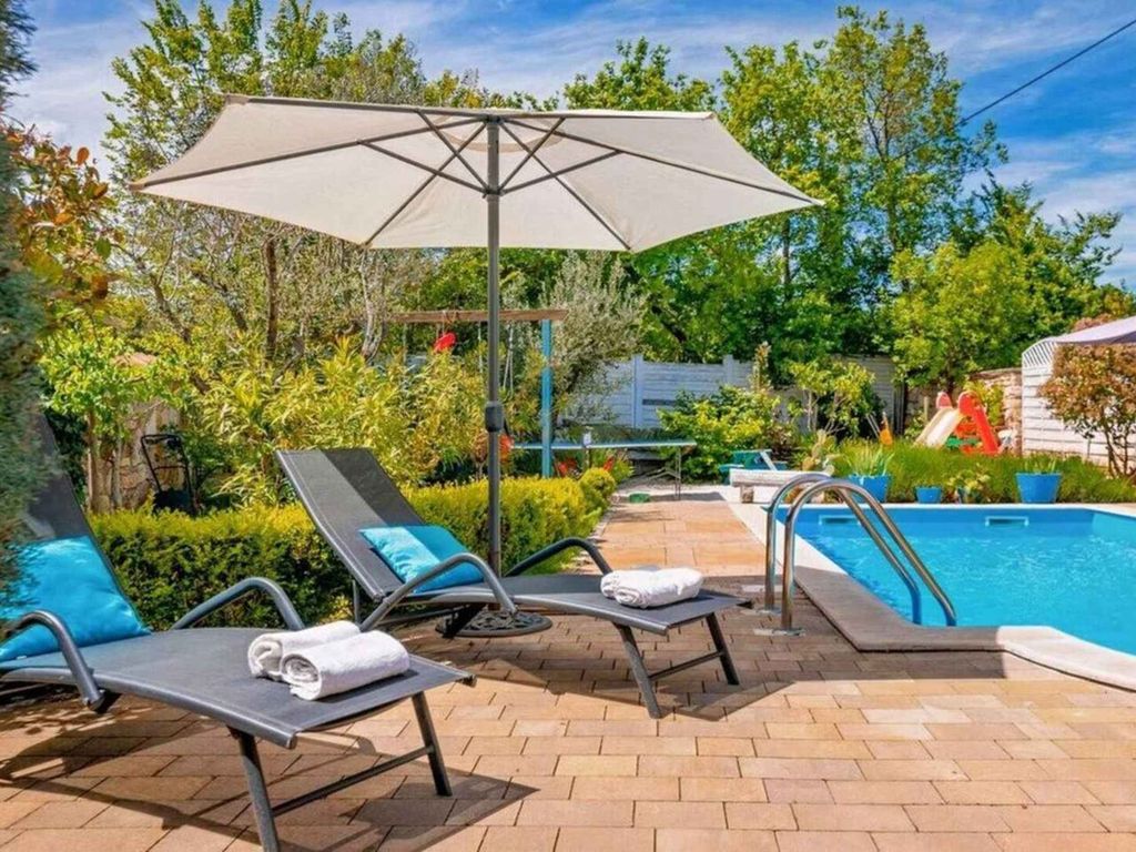 Villa mit Swimmingpool