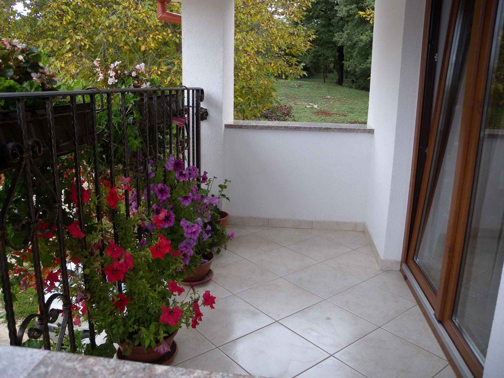 Ferienwohnung mit Balkon und Grillmöglichkeit