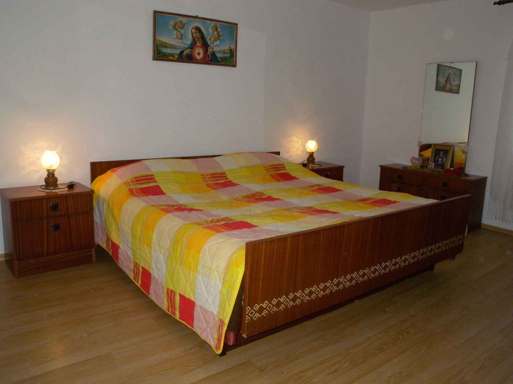 Ferienwohnung mit Balkon und Grillmöglichkeit
