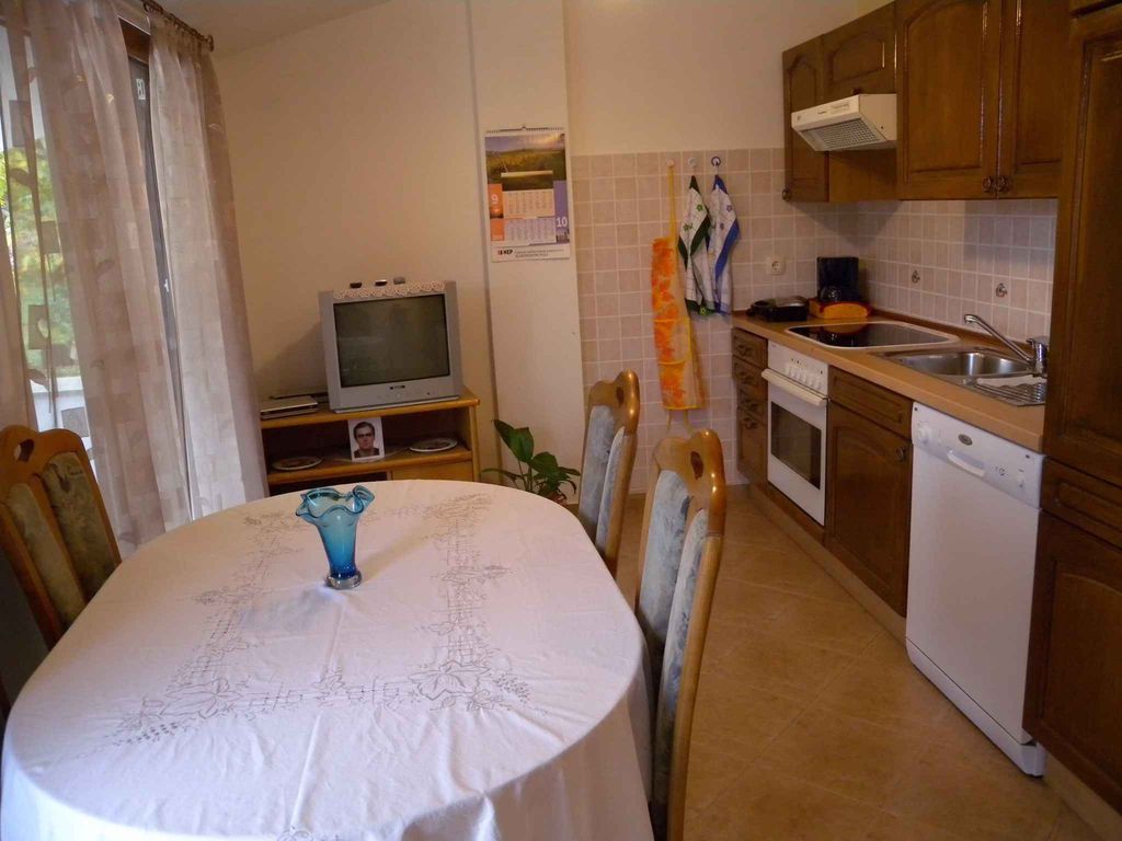 Ferienwohnung mit Balkon und Grillmöglichkeit
