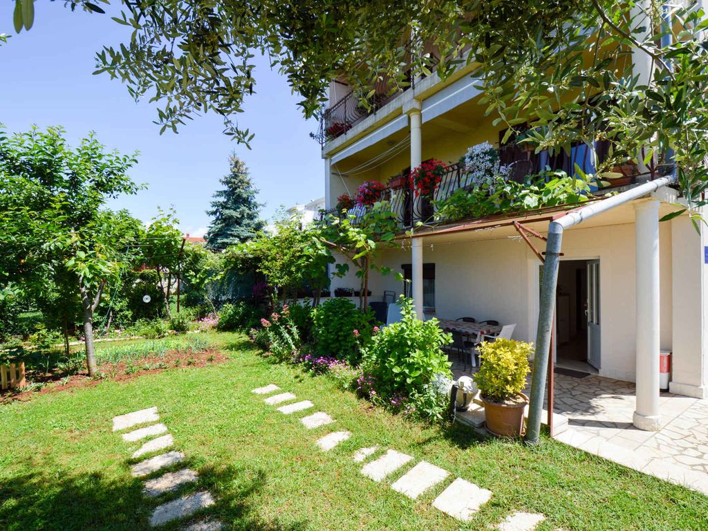 Ferienwohnung mit Terrasse und Klimaanlage