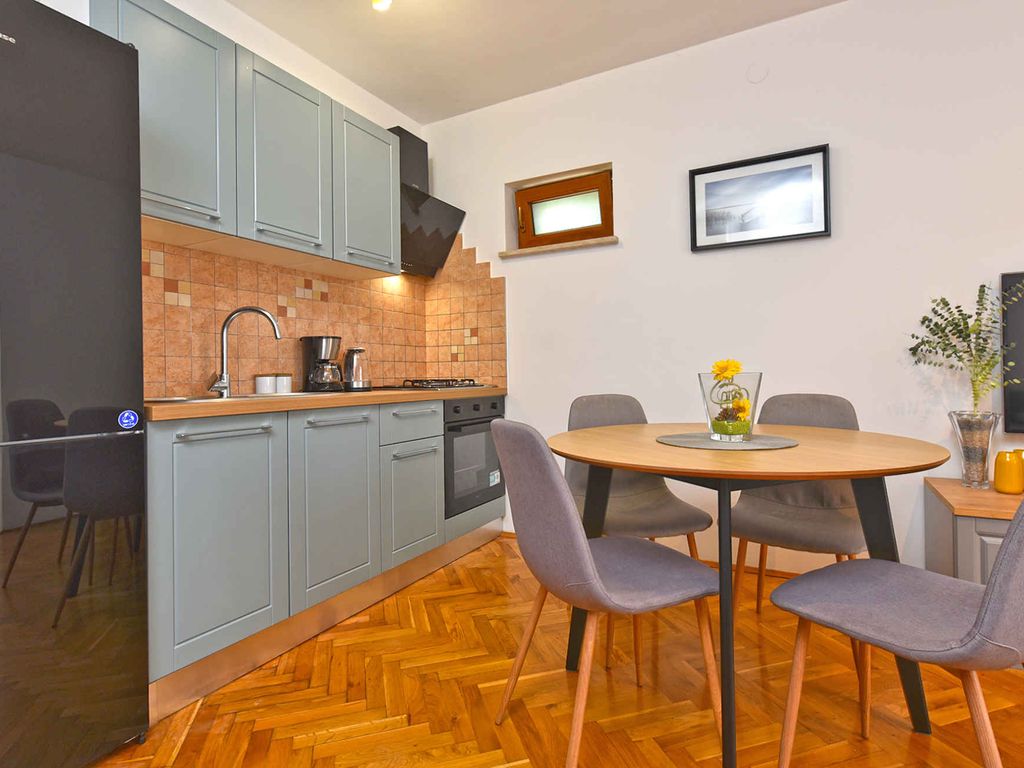 Ferienwohnung mit Klimaanlage und Terrasse