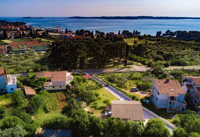 Ferienhaus mit Pool für 8 Personen – Foto 2