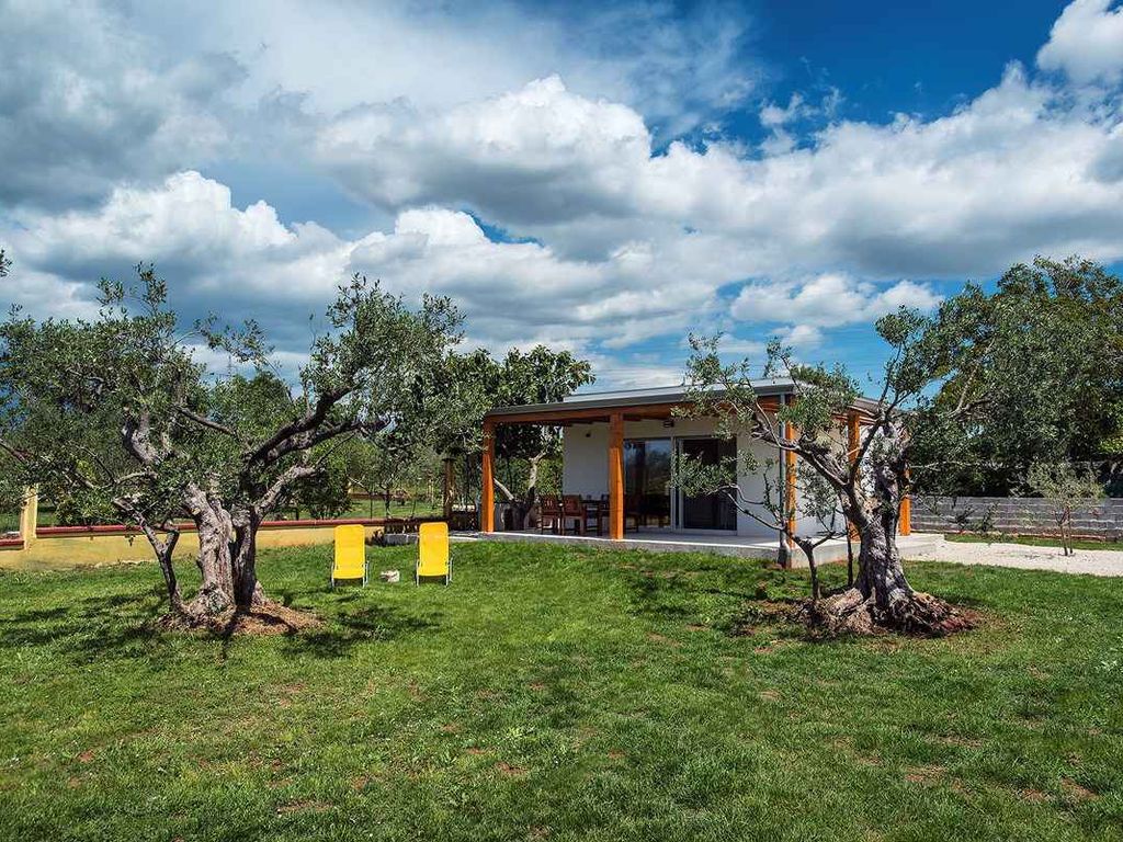 Ferienhaus mit Klimaanlage und Terrasse