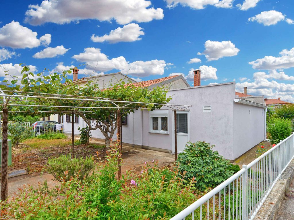 Ferienhaus mit Klimaanlage und Terrasse