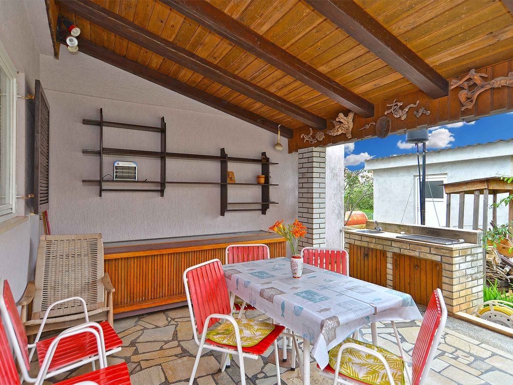 Ferienhaus mit Klimaanlage und Terrasse