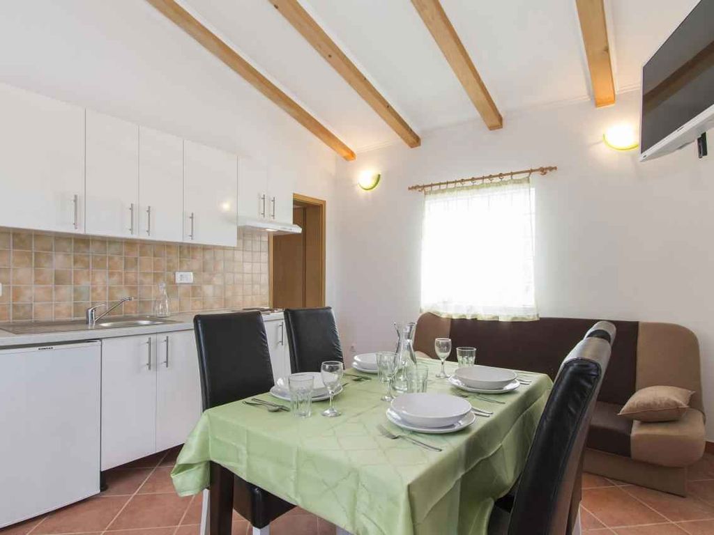 Ferienhaus mit Außenpool