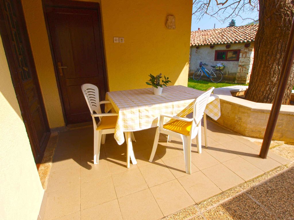 Ferienwohnung mit Garten und Grill