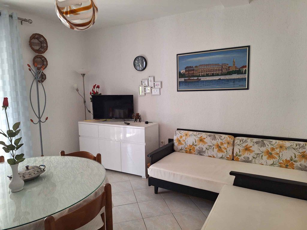 Ferienwohnung mit Klimaanlage und Terrasse