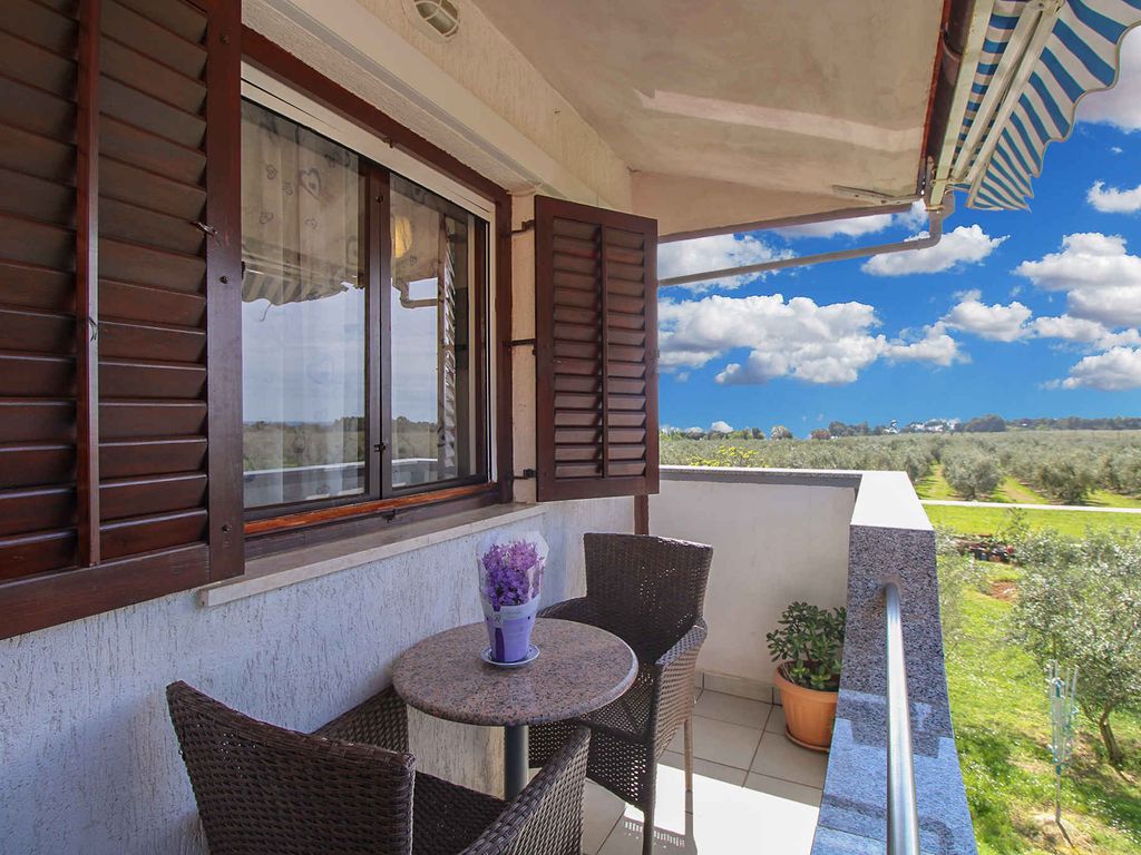 Ferienwohnung mit Klimaanlage und Terrasse