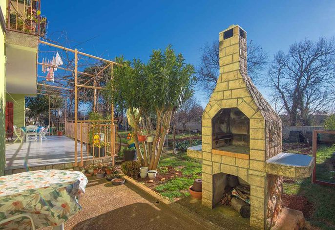 Ferienwohnung mit Terrasse und Klimaanlage