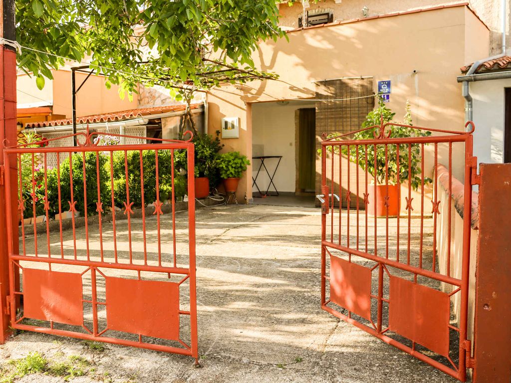 Ferienhaus in istrischem Dorf und ruhiger Lage