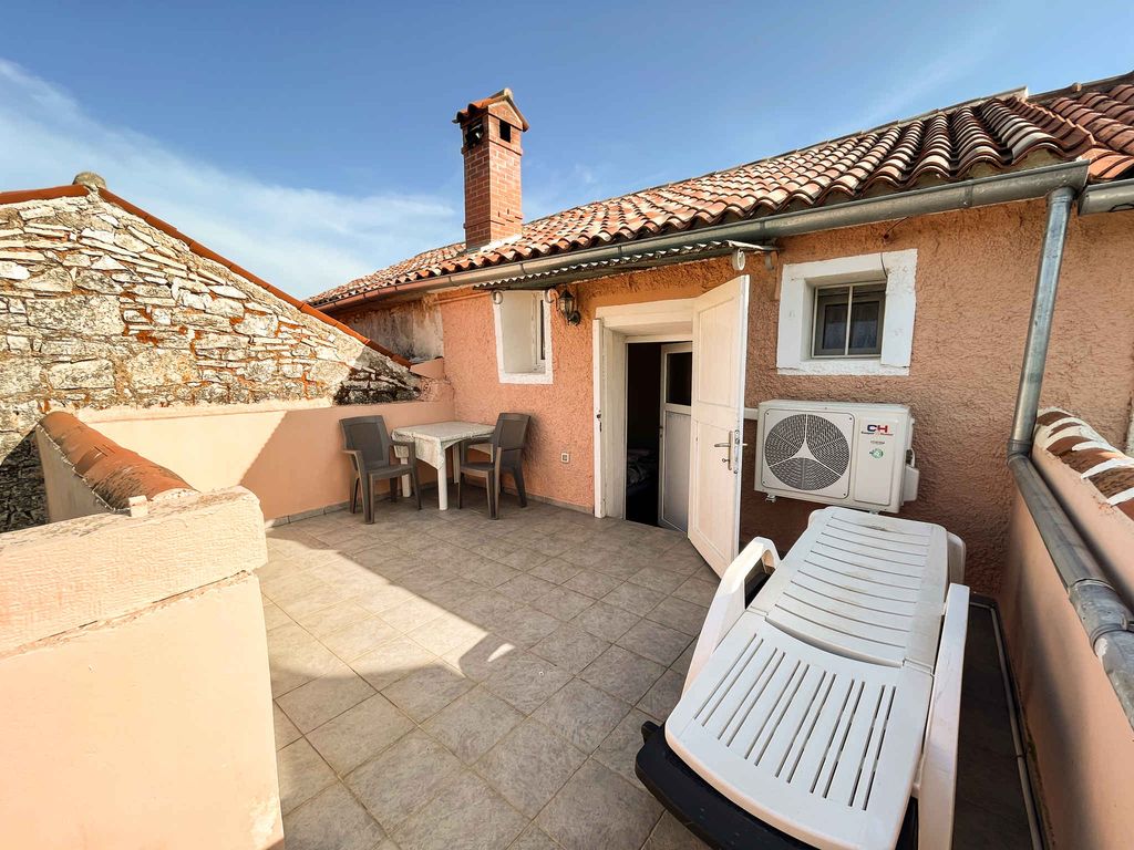 Ferienhaus in istrischem Dorf und ruhiger Lage