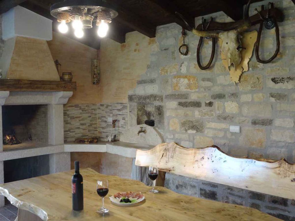 Ferienhaus mit Terrasse und Klimaanlage