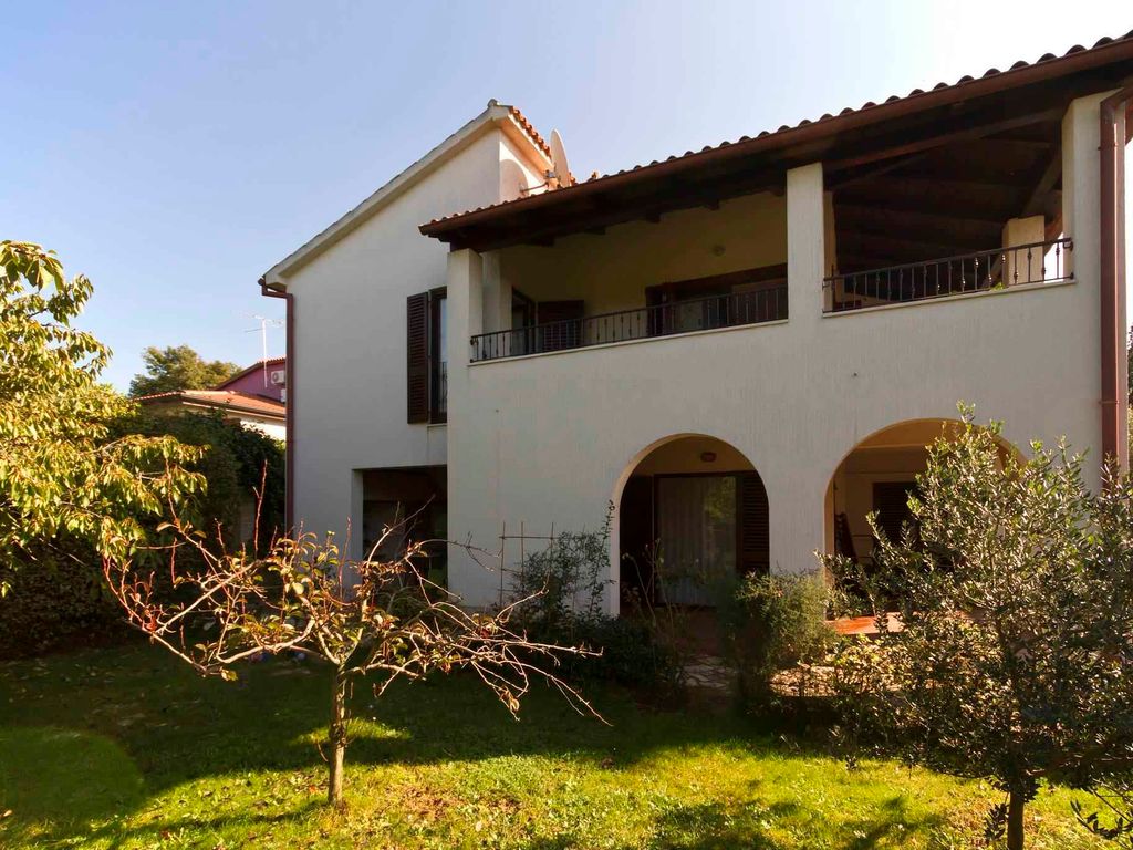 Ferienwohnung mit Terrasse