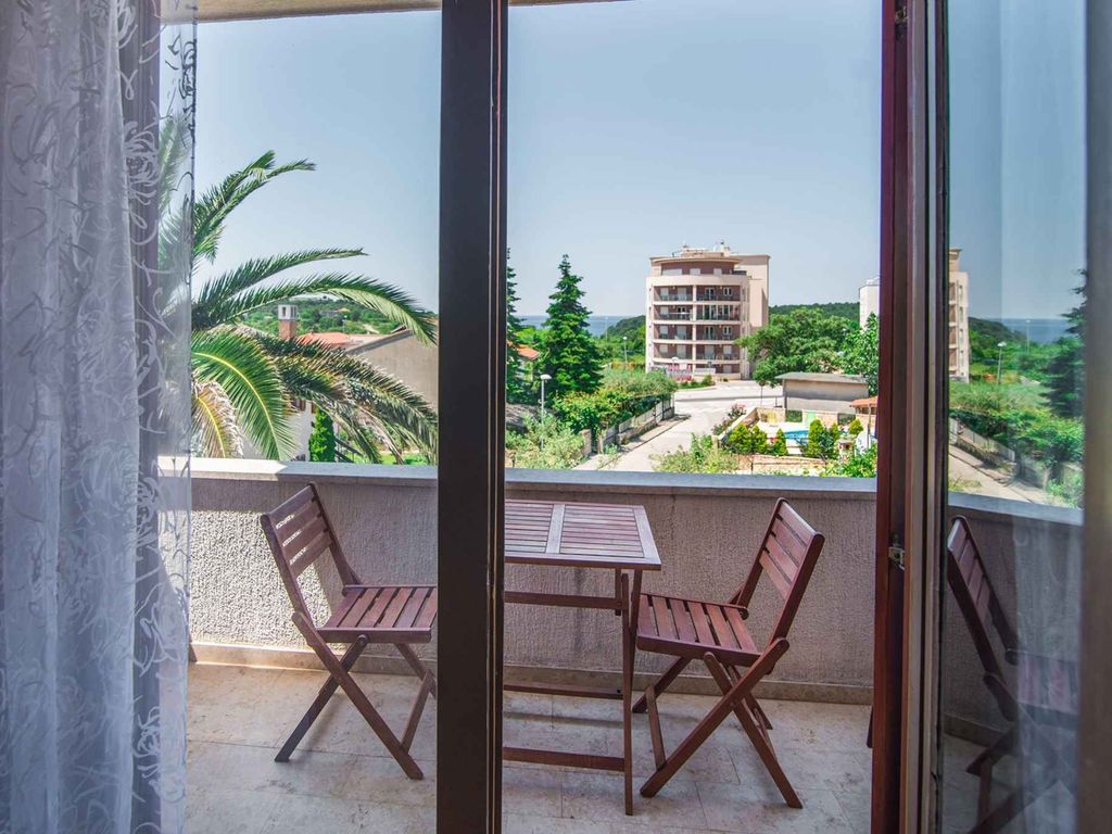 Ferienwohnung mit Balkon