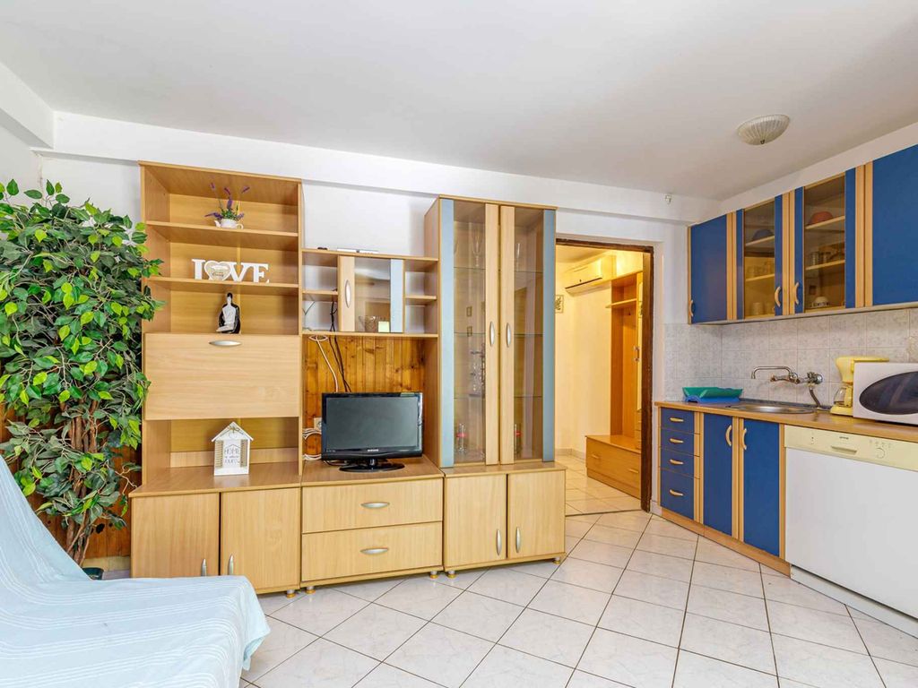 Ferienwohnung mit Aussenpool