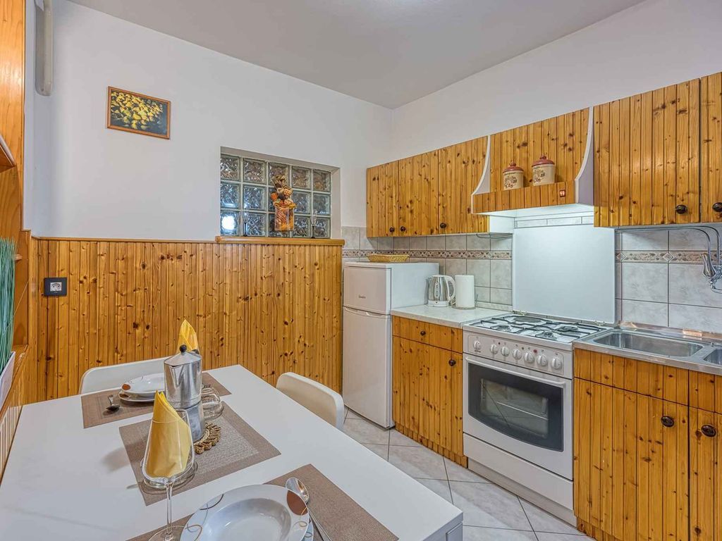 Studio-Apartment für 2 Personen in der Nähe des Zentrums von Pula
