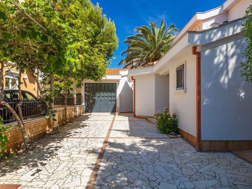 Ferienwohnung mit Klimaanlage und Terrasse
