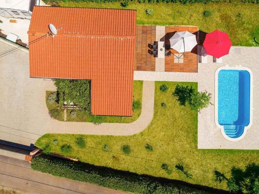 Ferienhaus mit Pool