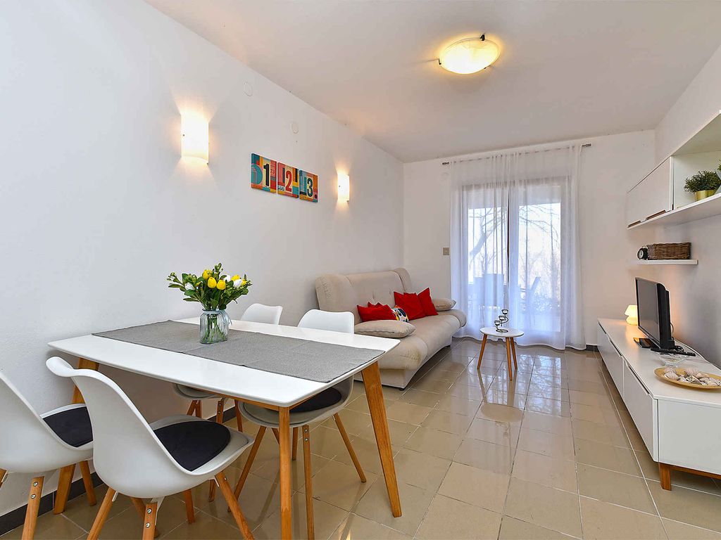 Ferienwohnung mit Klimaanlage und Terrasse