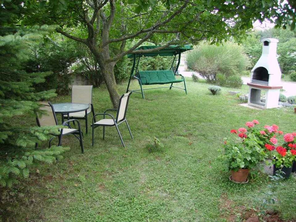 Ferienwohnung in ruhiger Lage mit Internetzugang