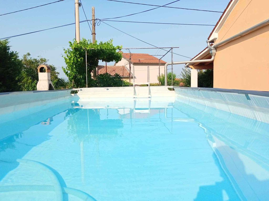 Ferienhaus mit Grill und in ruhiger Lage
