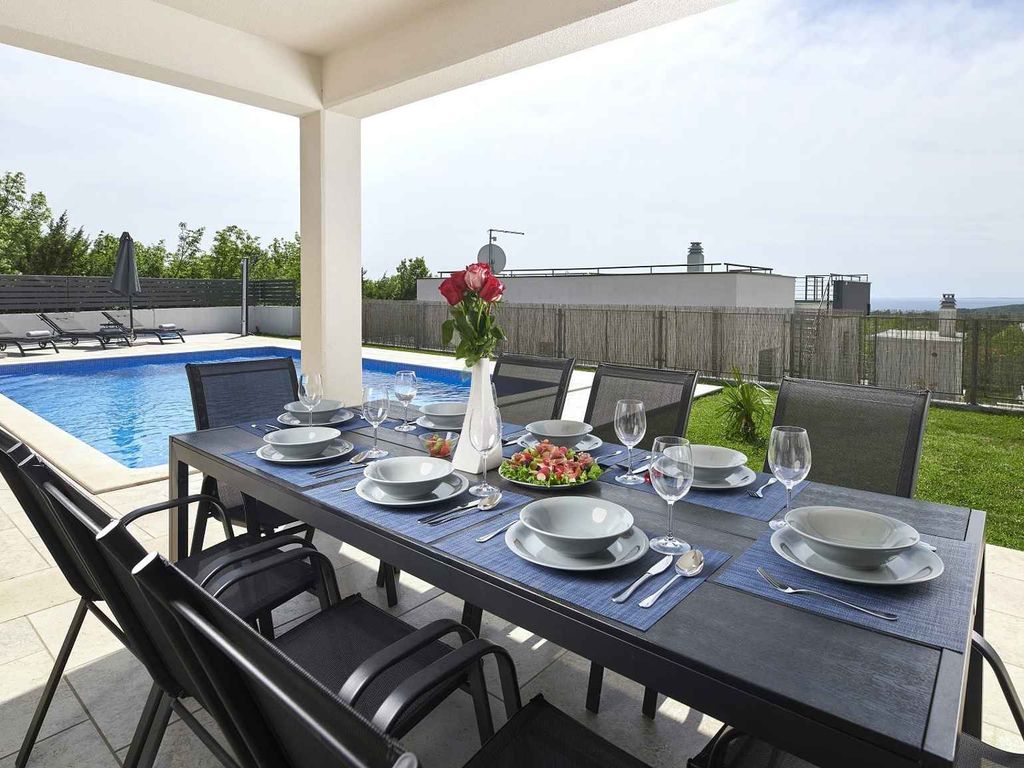 Villa mit Klimaanlage und Pool