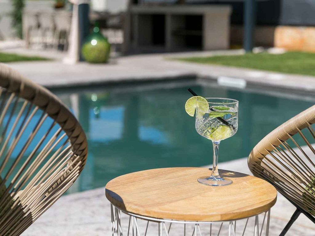 Villa mit Klimaanlage und Pool