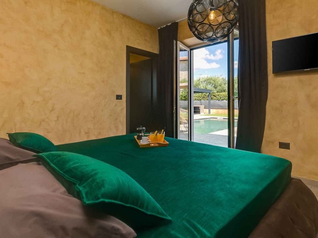 Villa mit Klimaanlage und Pool
