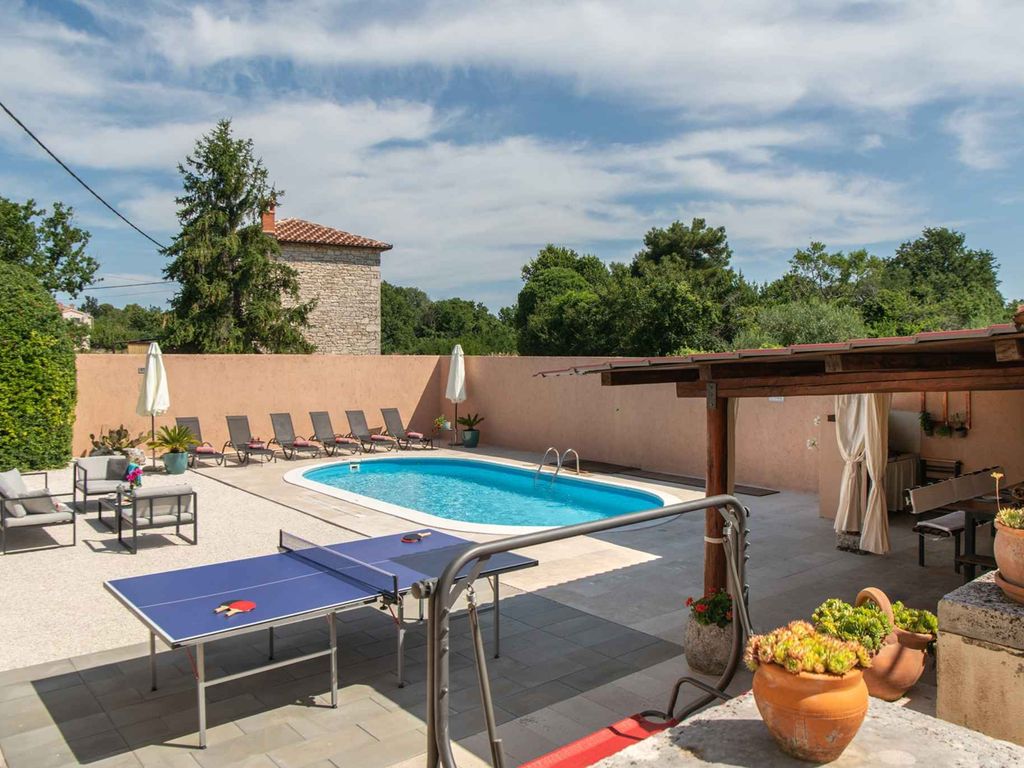 Ferienhaus mit Privatpool