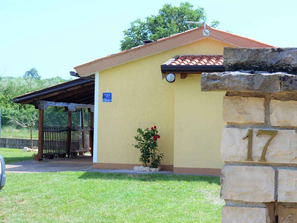 Ferienhaus mit Klimaanlage und Terrasse
