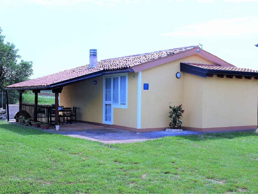Ferienhaus mit Klimaanlage und Terrasse