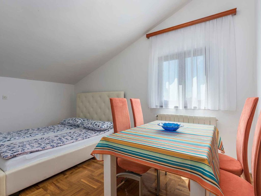 Ferienwohnung mit Aussenpool