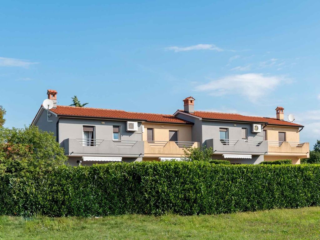 Ferienhaus mit Klimaanlage und Pool
