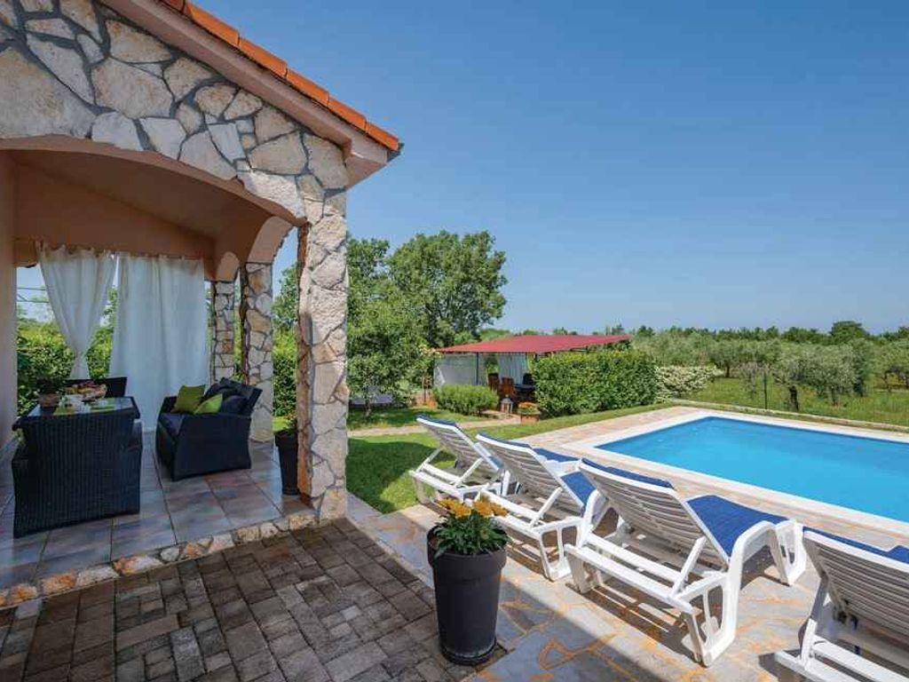 Ferienhaus mit Privatpool