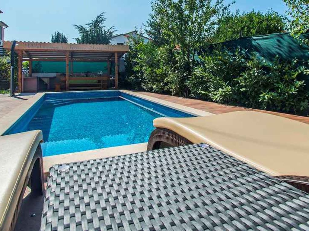 Ferienhaus mit Klimaanlage und Pool