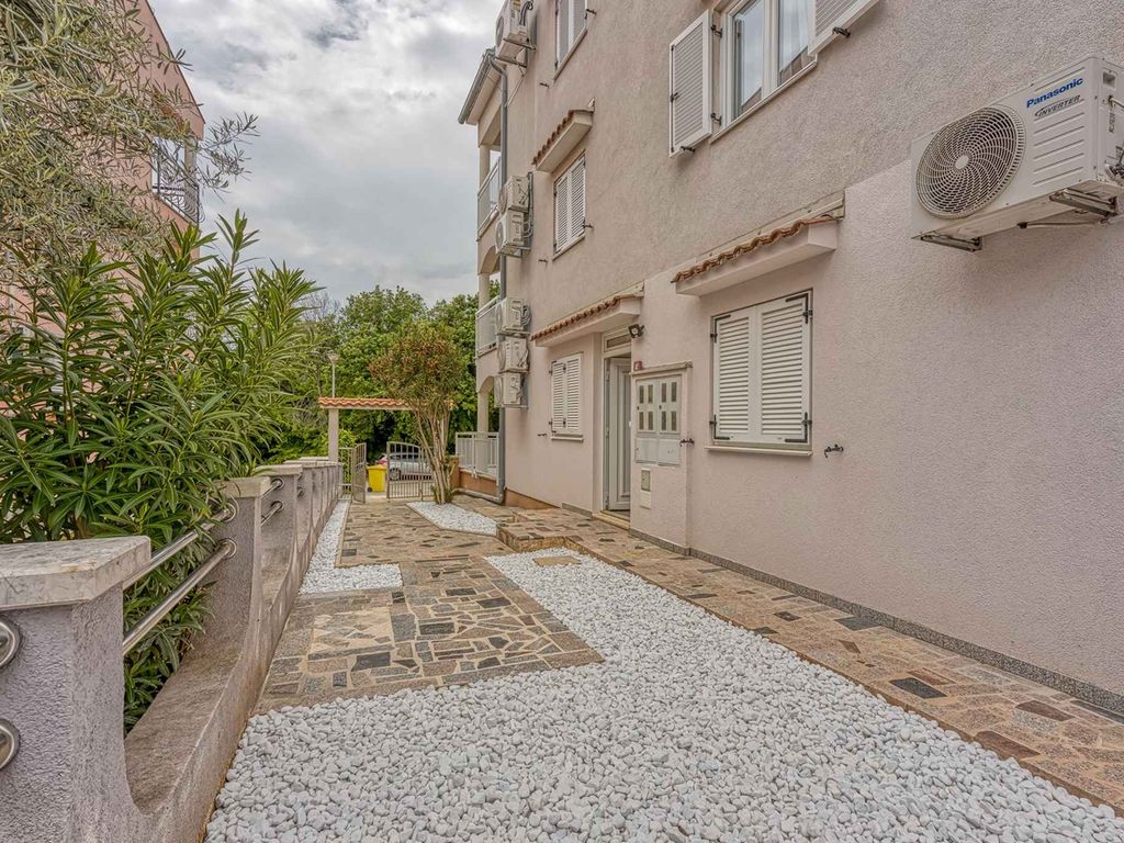 Ferienwohnung mit Terrasse