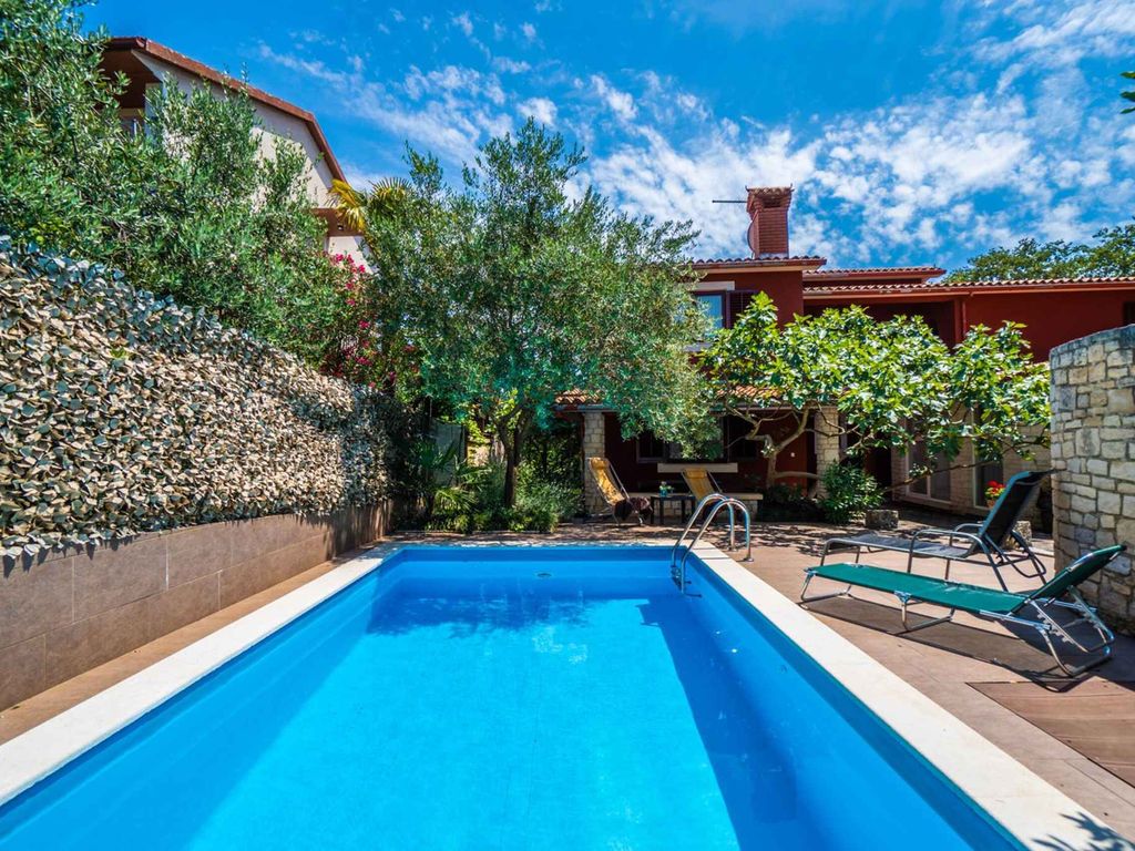 Einfach eingerichtete Ferienwohnung Jasen in Krnica
