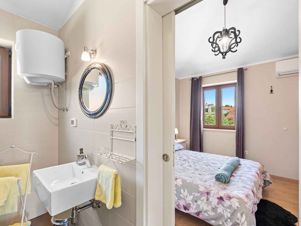 FerienHaus im Grünen Herzen Istriens mit Pool