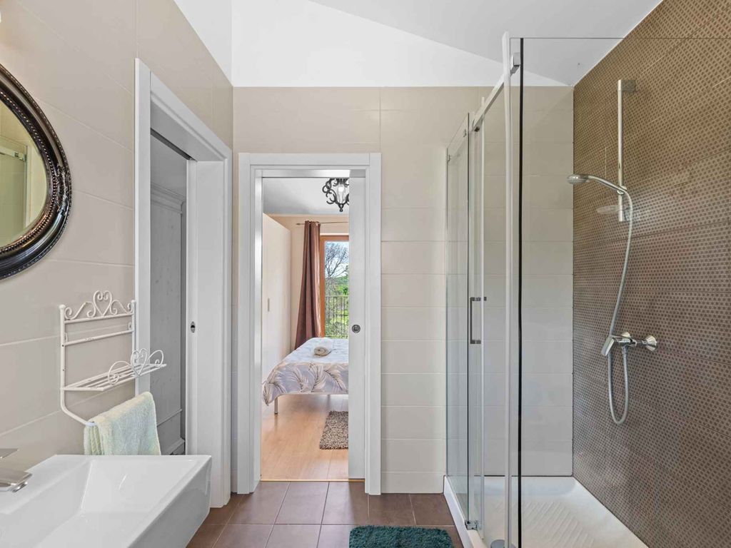 FerienHaus im Grünen Herzen Istriens mit Pool