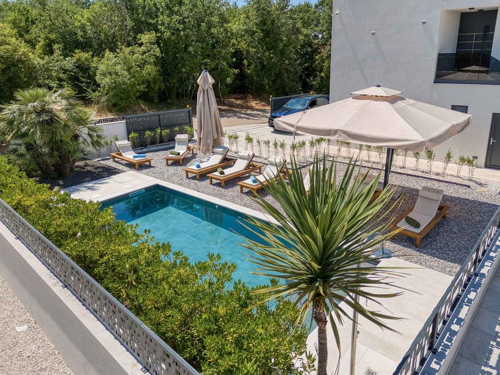 Ferienhaus mit Pool