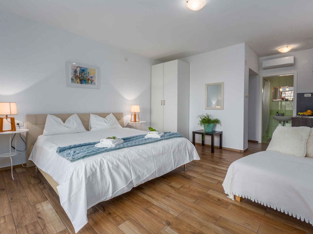 Ferienwohnung mit Terrasse
