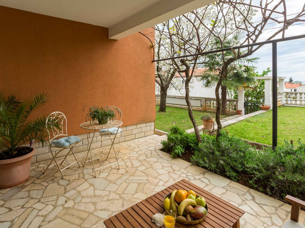Studio mit Terrasse