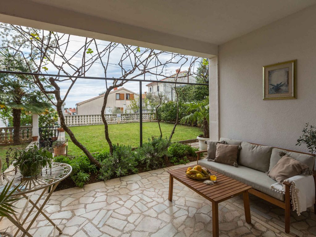 Studio mit Terrasse