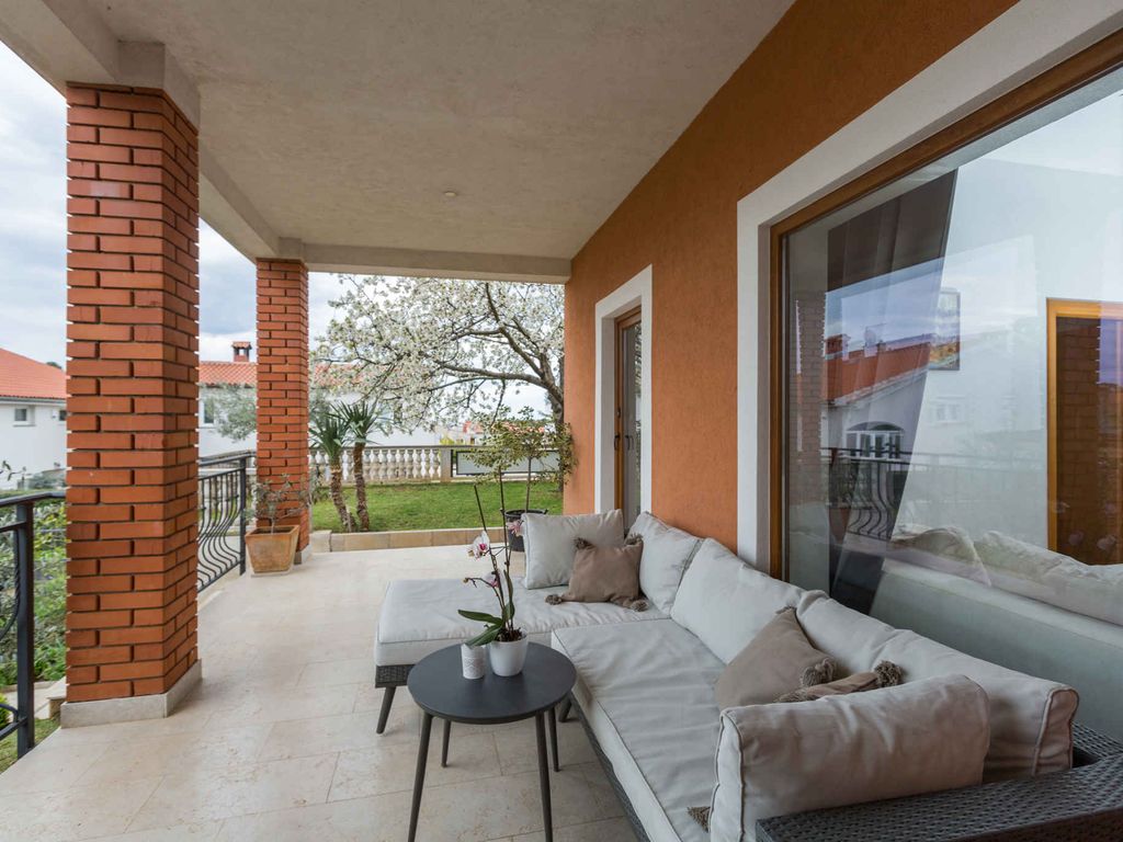 Ferienwohnung mit Terrasse