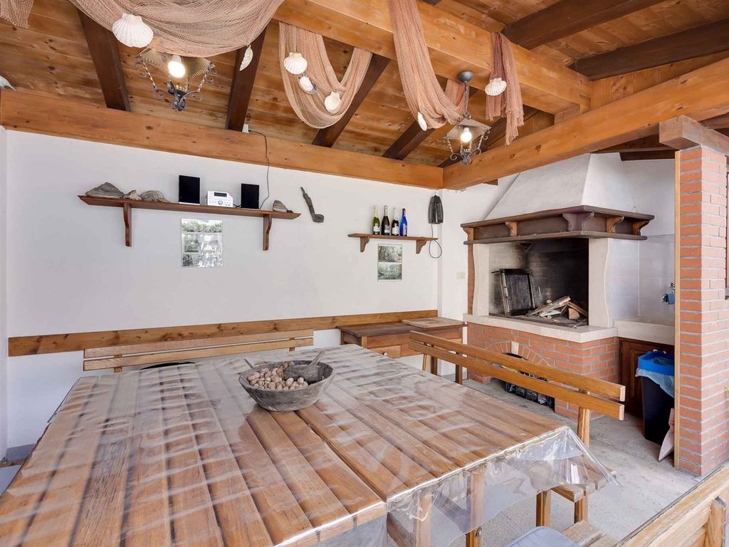 Ferienhaus mit Pool