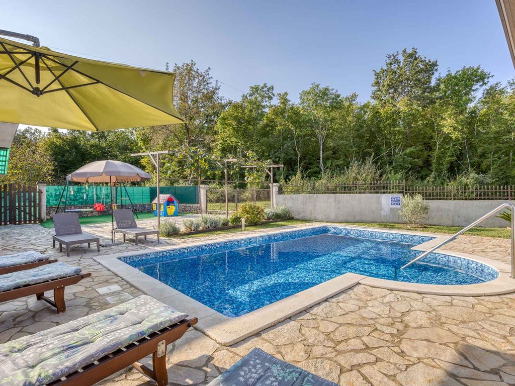 Ferienhaus mit Pool