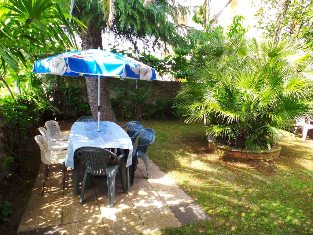 Ferienwohnung 150 m zum Strand mit Grillmöglichkeit